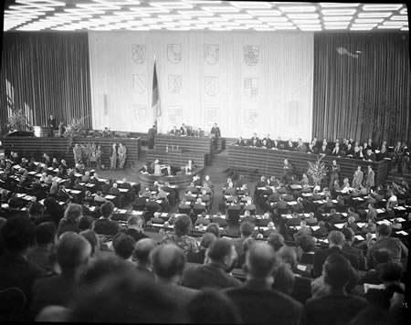 1ère réunion du Bundestag