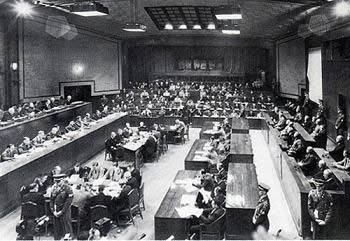 Salle du tribunal militaire de Tokyo