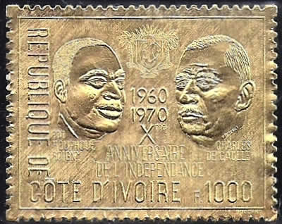 10ème anniversaire de l'Indépendance sur feuille dorée