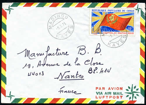 Drapeau rouge sur lettre